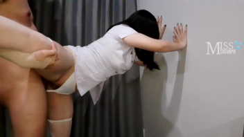 คลิปxออนไลน์ Miss Creampie เรื่องเสียวๆเกิดเพราะต้องมาทำรายงานห้องเพื่อน นักศึกษาสาวหุ่นอวบ